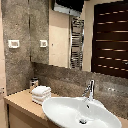 Spacious Luxury Close To Marinela * Sofya