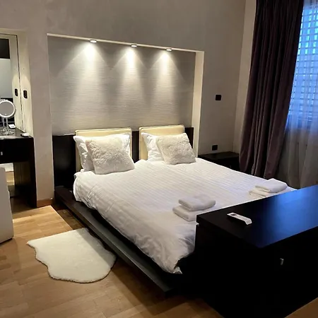 Spacious Luxury Close To Marinela *