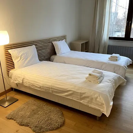 Апартаменты Spacious Luxury Close To Marinela