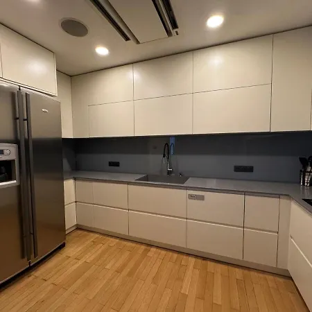 Spacious Luxury Close To Marinela *