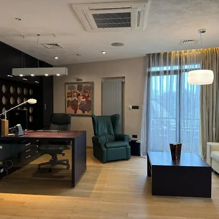 Spacious Luxury Close To Marinela Appartement *